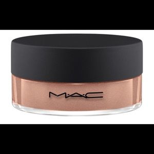 MAC IRIDESCENT POWDER “GOLDEN BRONZE PEARL” BNIB💃